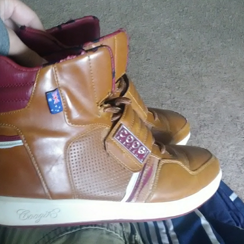 Coogie Australia high tops